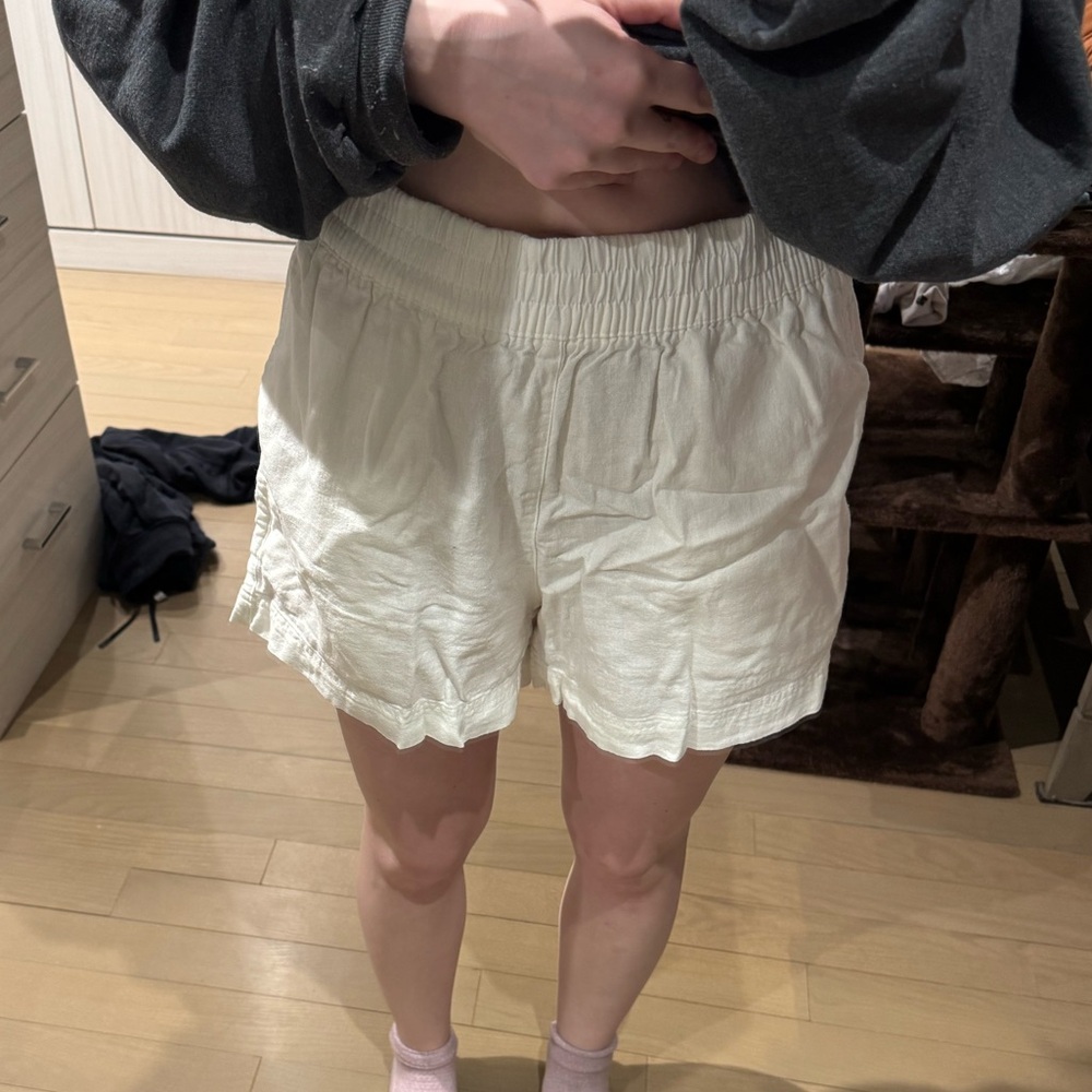 Old Navy Women's High Waist white Shorts